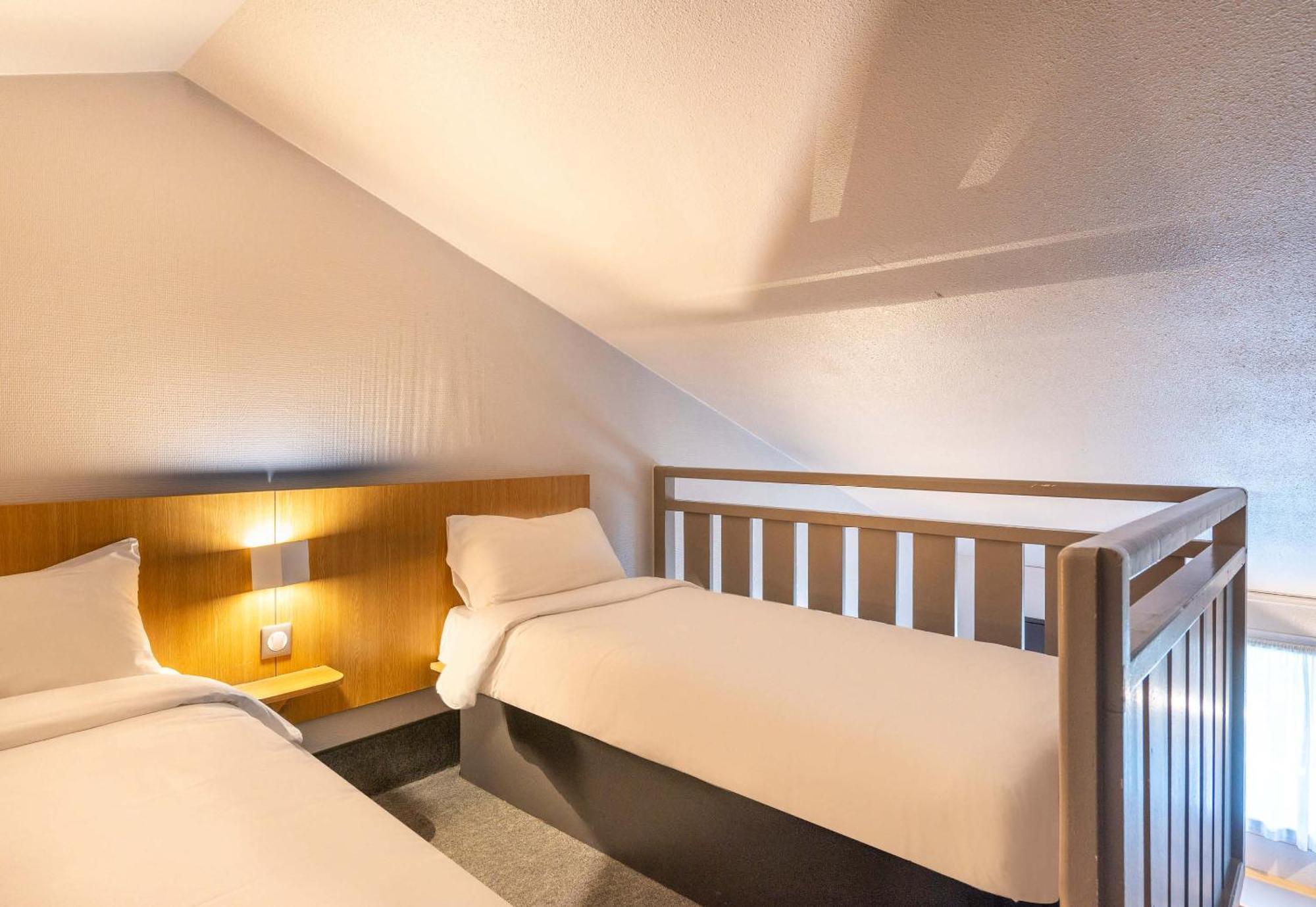 B&B Hotel Nantes Parc Expos La Chapelle Екстериор снимка