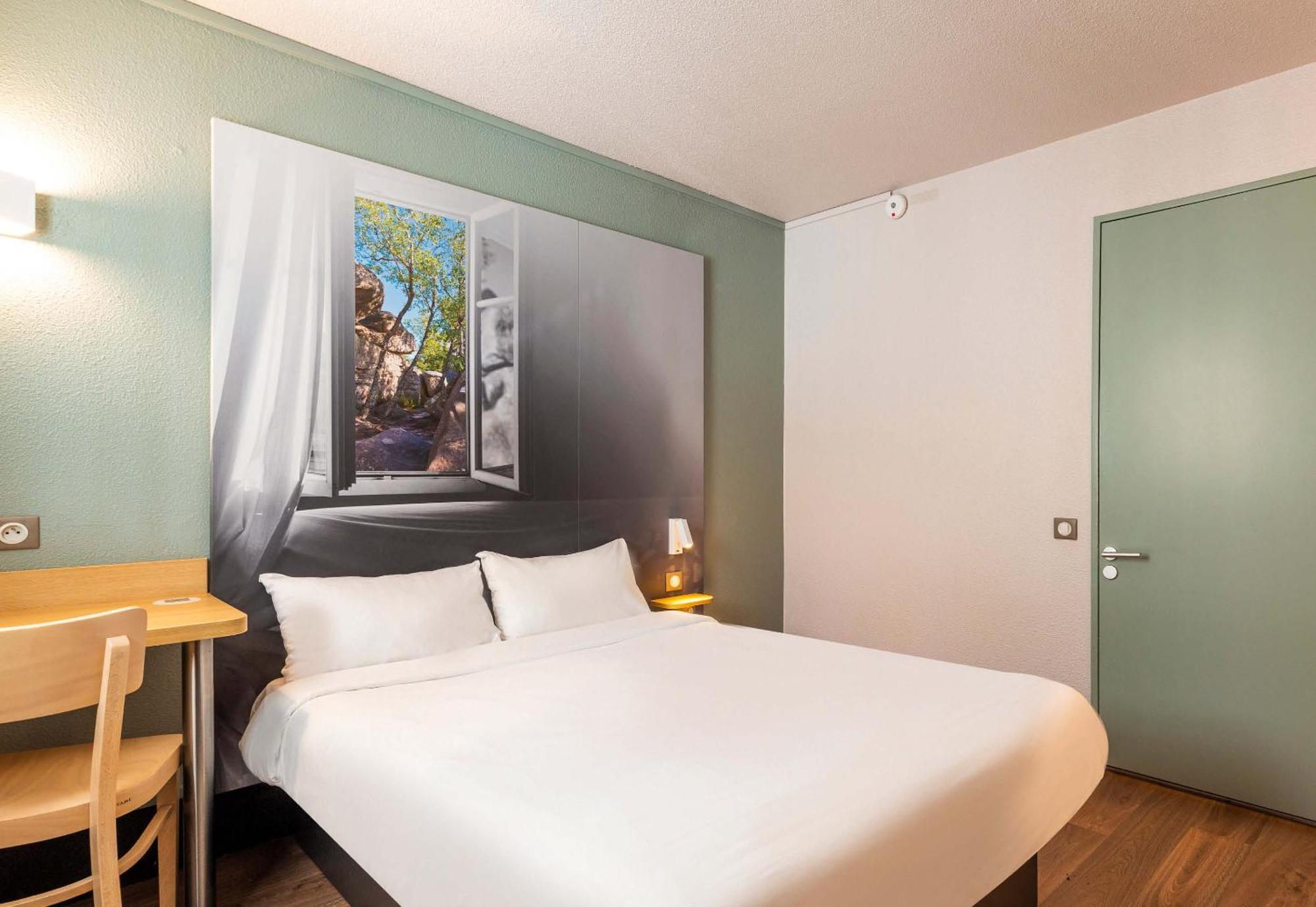 B&B Hotel Nantes Parc Expos La Chapelle Екстериор снимка