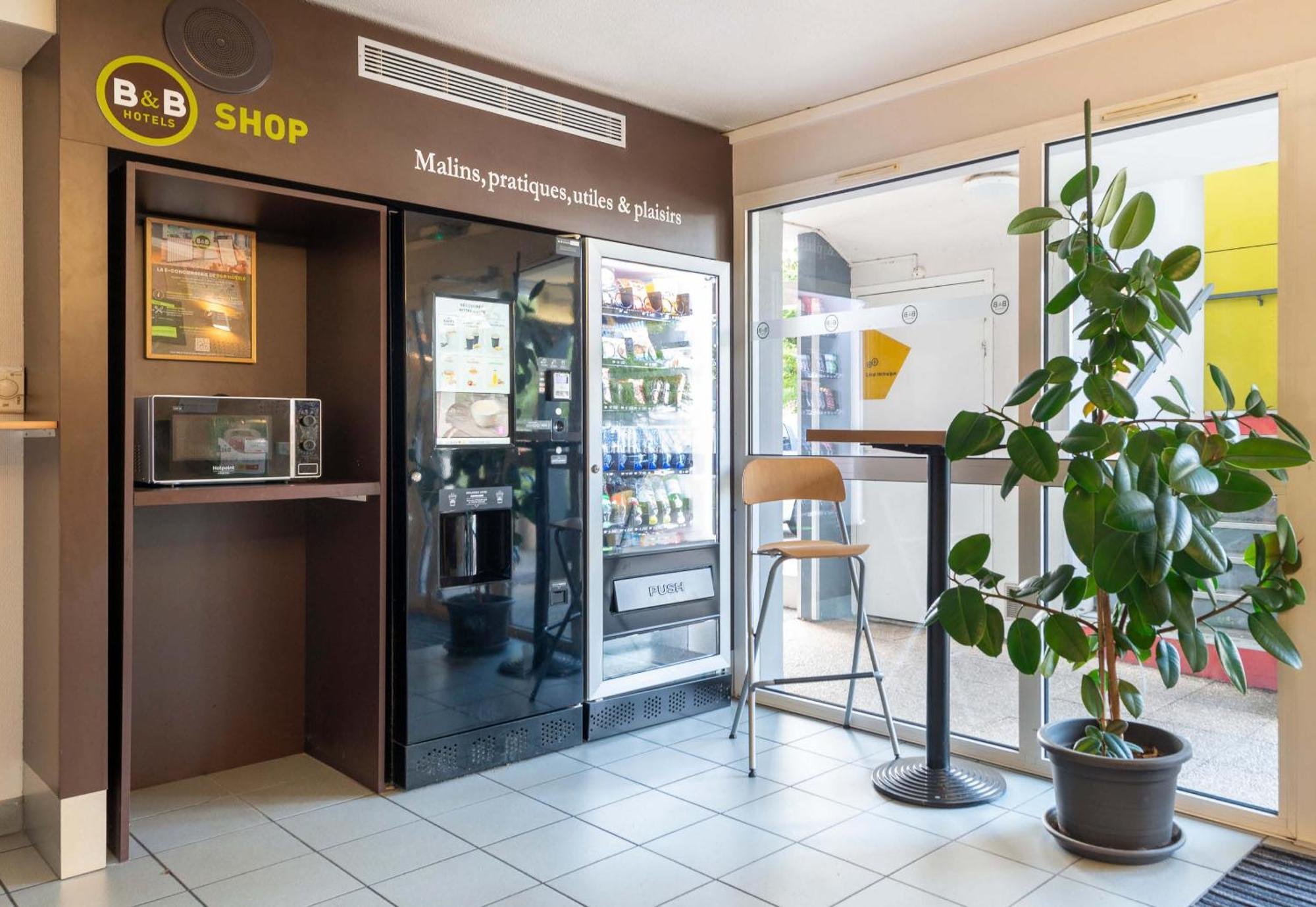 B&B Hotel Nantes Parc Expos La Chapelle Екстериор снимка