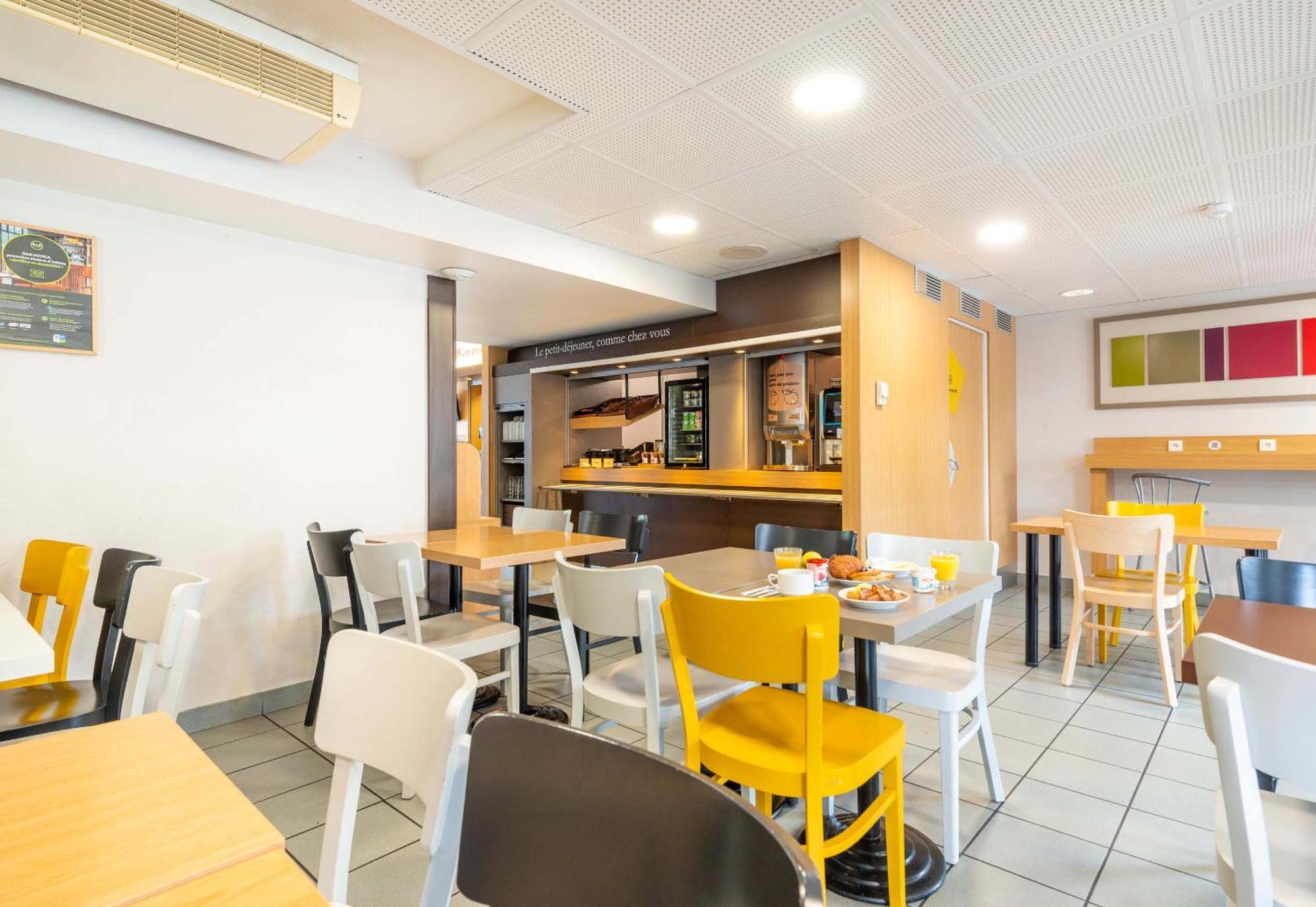 B&B Hotel Nantes Parc Expos La Chapelle Екстериор снимка