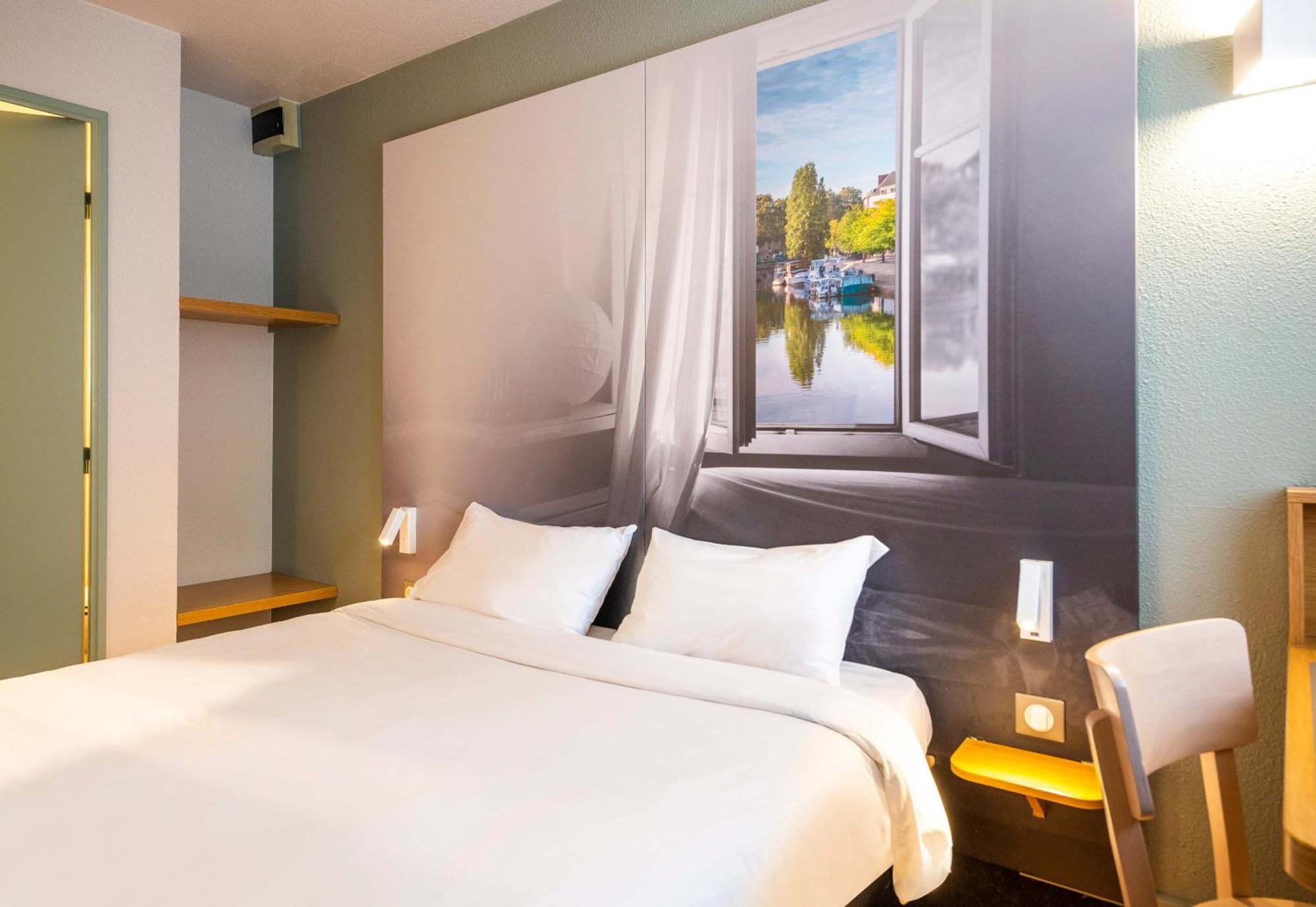 B&B Hotel Nantes Parc Expos La Chapelle Екстериор снимка